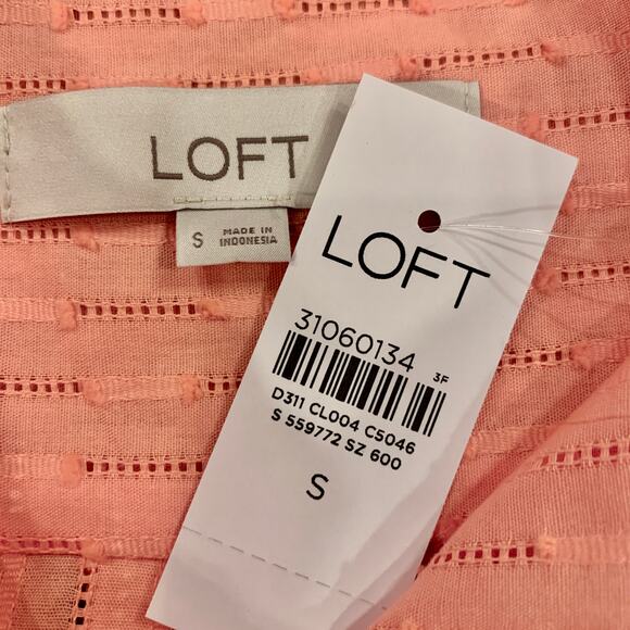 NWT LOFT Peach Relaxed Button Down Shirt - SMALL - Picture 5 of 8